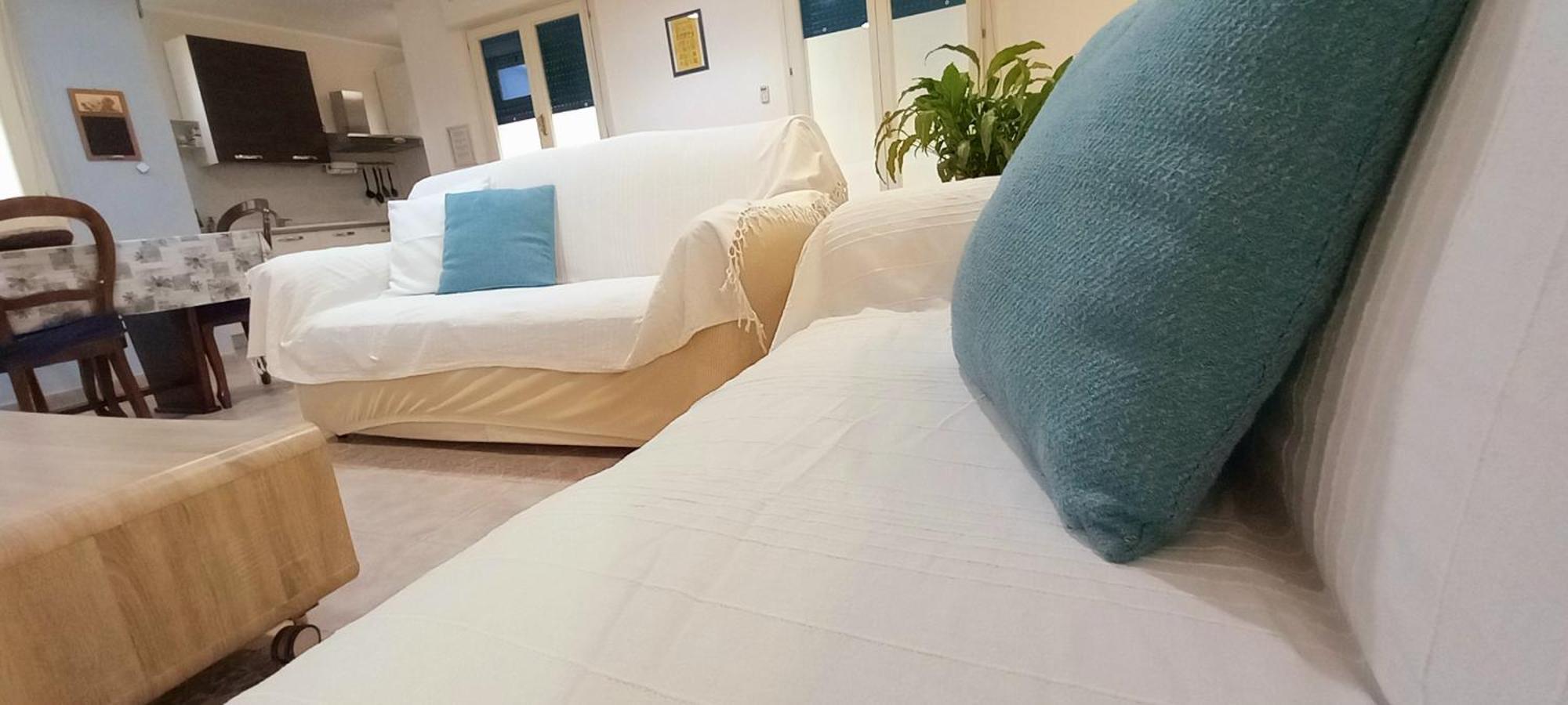 Miriam Casa Vacanze フルミニ・ディ・クアルトゥ エクステリア 写真