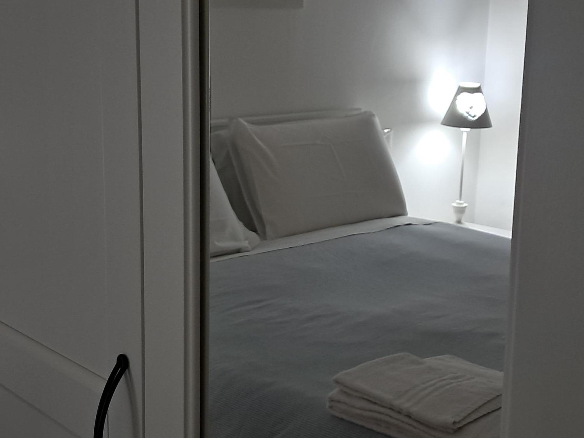 Miriam Casa Vacanze フルミニ・ディ・クアルトゥ エクステリア 写真